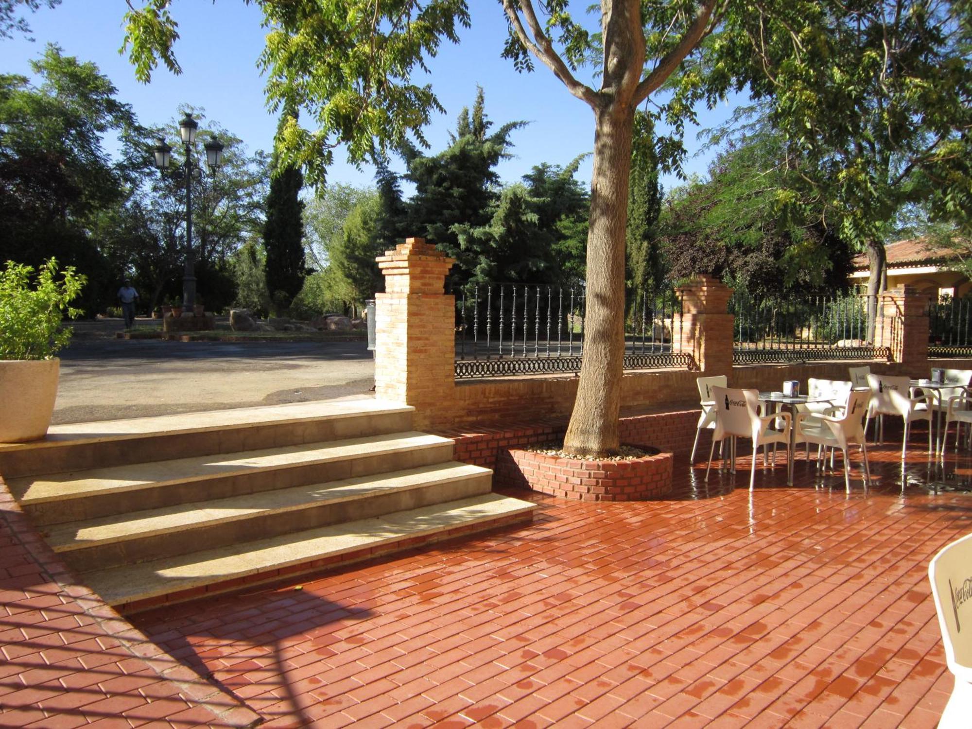 Balneario Cervantes Santa Cruz De Mudela Exterior foto